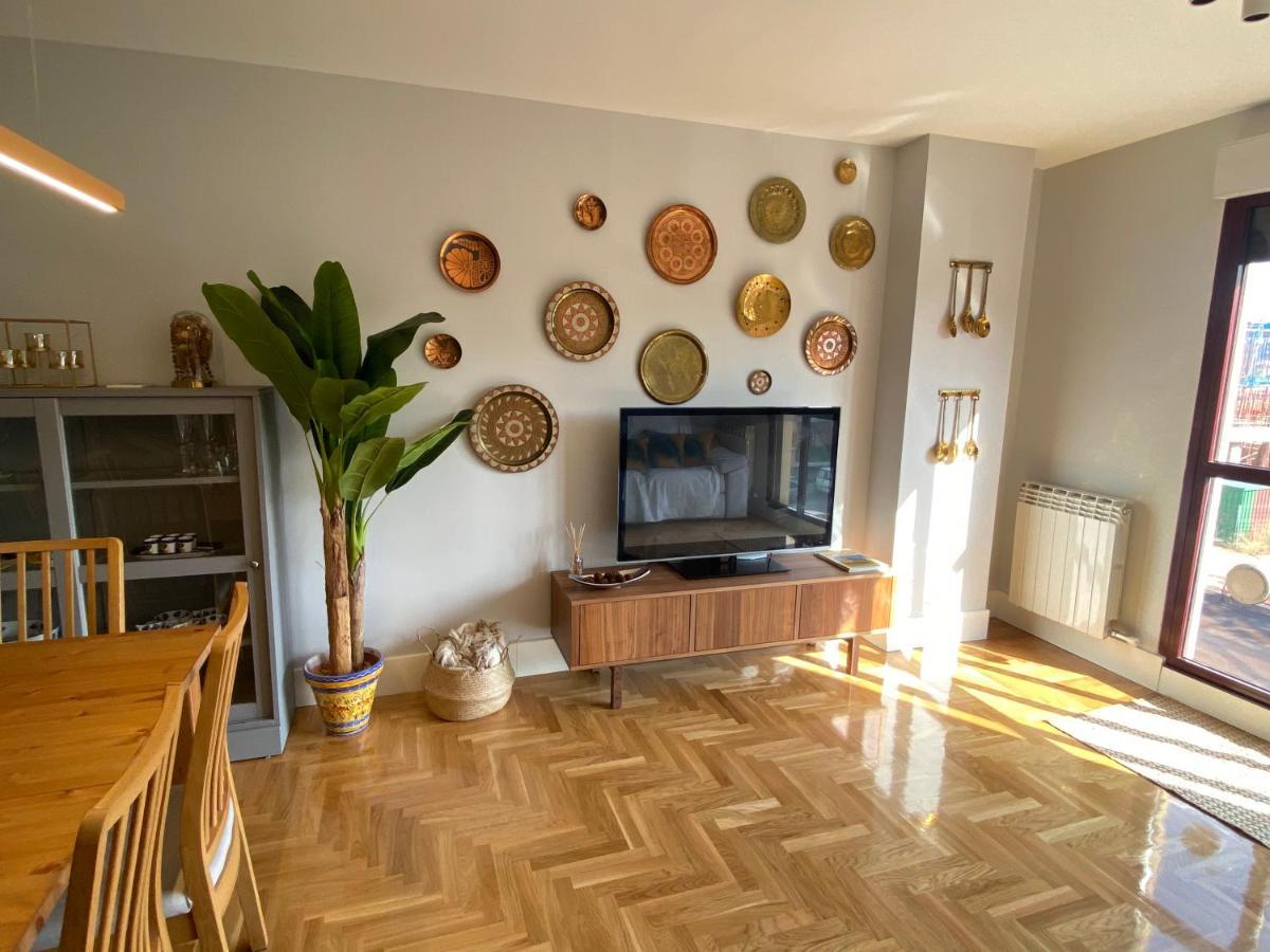 Apartamento Ideal A La Entrada De Salamanca !!! ซานตา มาร์ตา เด ตอร์เมส ภายนอก รูปภาพ
