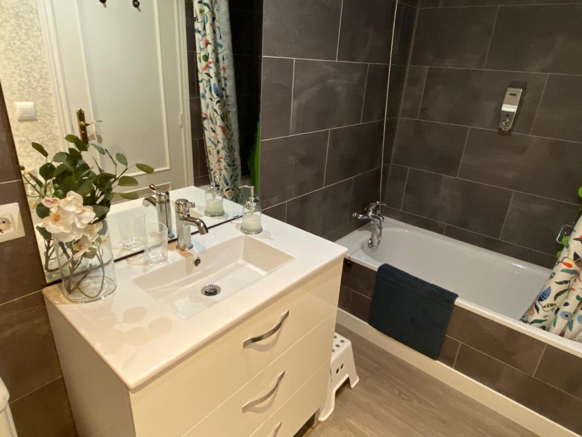 Apartamento Ideal A La Entrada De Salamanca !!! ซานตา มาร์ตา เด ตอร์เมส ภายนอก รูปภาพ